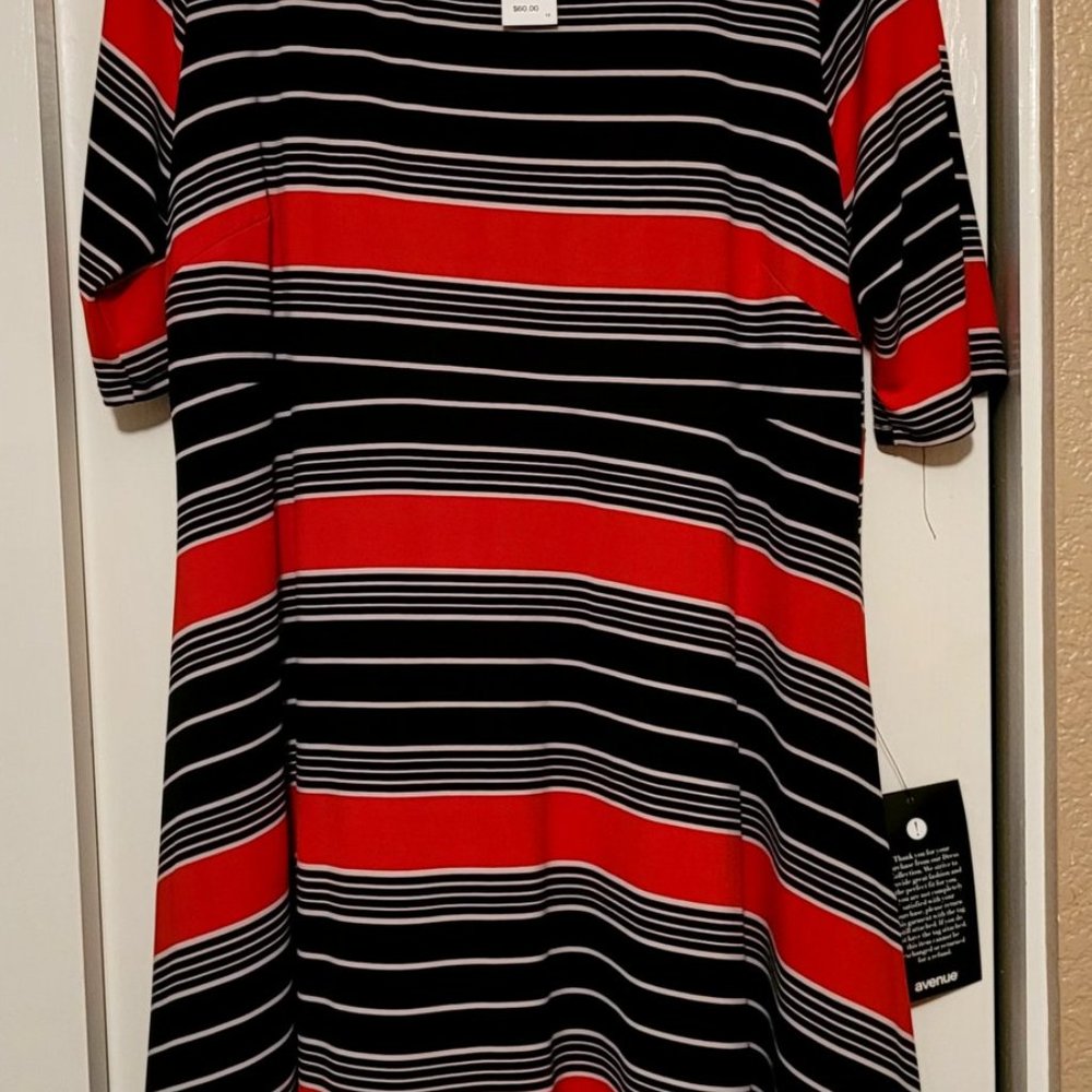 Avenue swing dress